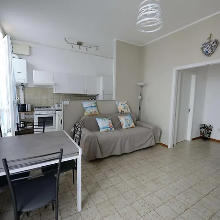 Terrazzasolemare Mimosa ヴァラッツェ