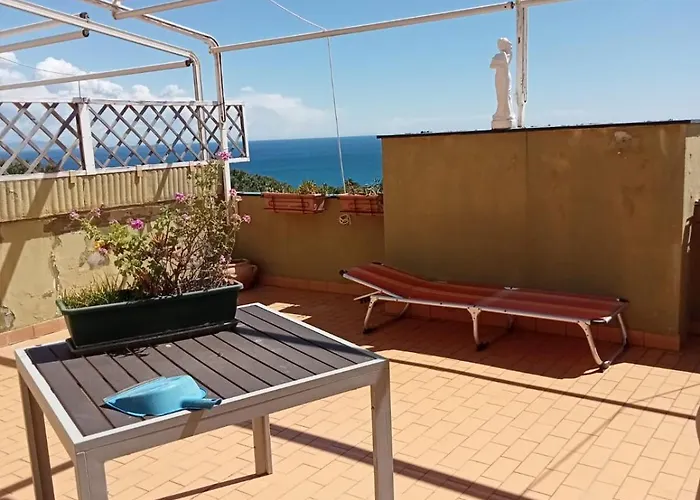 Lejlighed Terrazzasolemare Mimosa Varazze